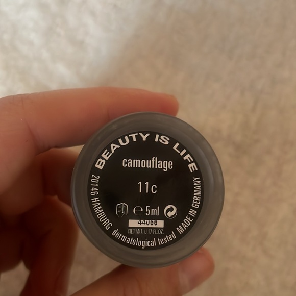 BEAUTY IS LIFE Camouflage Foundation 11C 5 ml - Picture 5 of 6